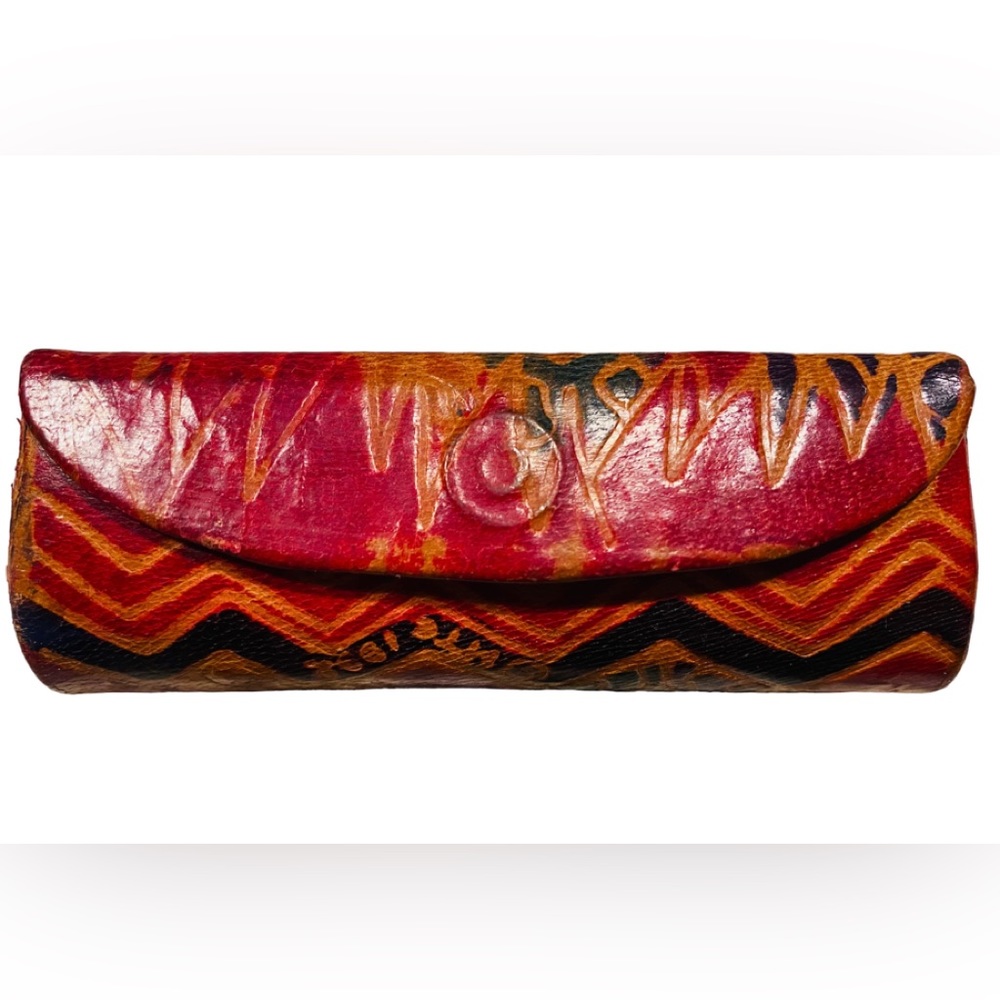 🔥RARE FIND🔥 VINTAGE LIPSTICK CASE/ HOLDER🔥 LOVED PREOWNED CONDITION